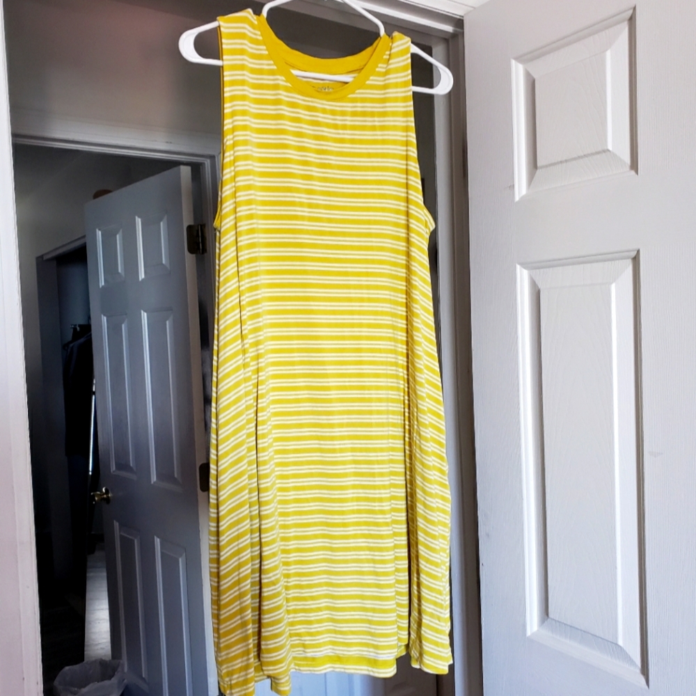 Time and Tru XL yellow striped dress